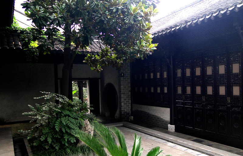 dsc04046_.jpg