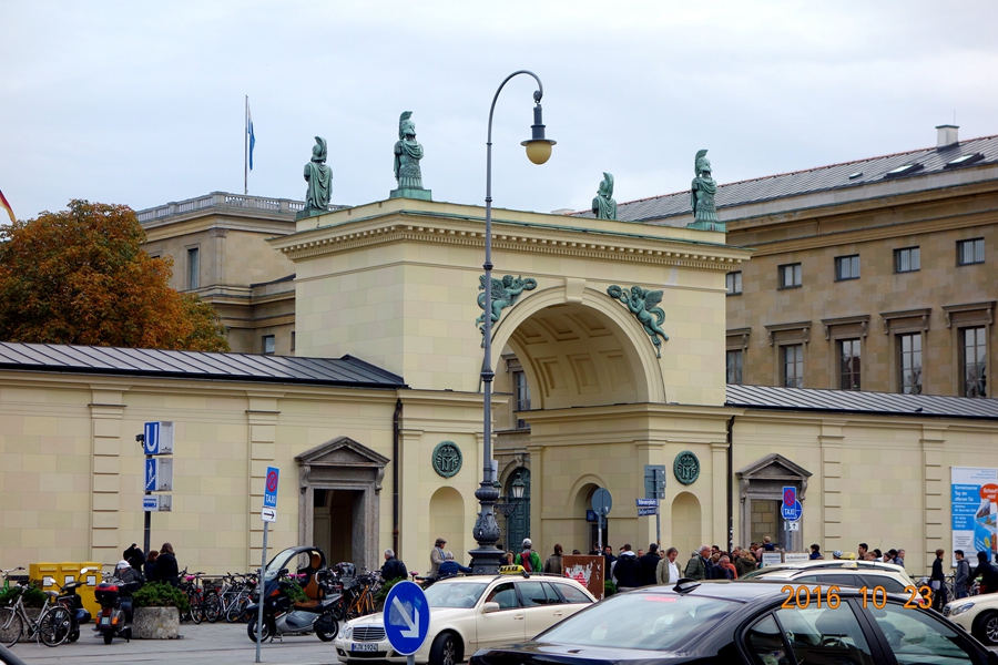 196.JPG