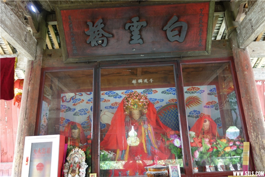 DSC01144_.jpg
