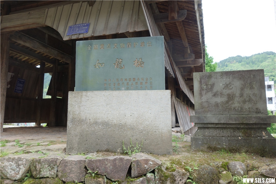 DSC01074_.jpg