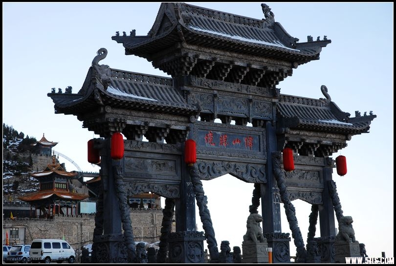 绵山大门.jpg
