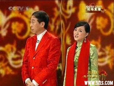 悲情原因：永远与大腕同台 永远是配