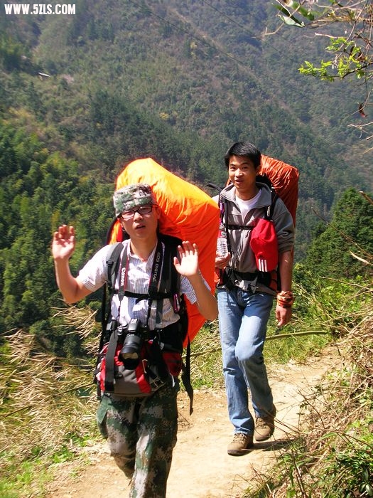 Ƭ 051.jpg