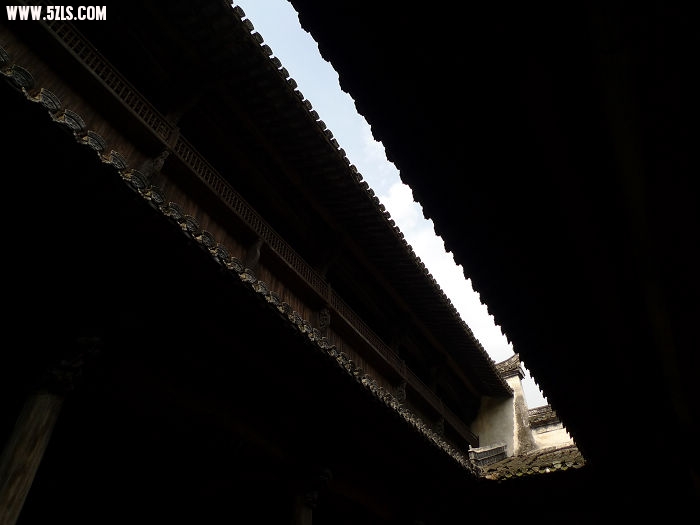 Ƭ 065.jpg