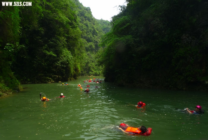 Ƭ 022.jpg