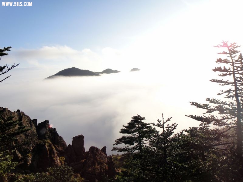 缇庝附鐨勪簯娴