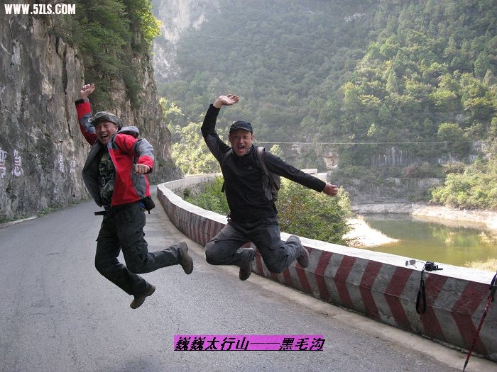 看谁跳的更高