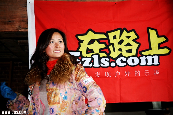 Ƭ 098.jpg
