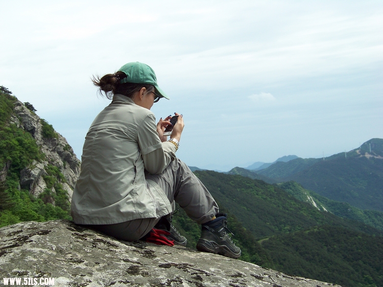 2011年0514D大别山黄柏山九峰尖 (24).jpg