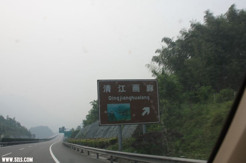彭.jpg