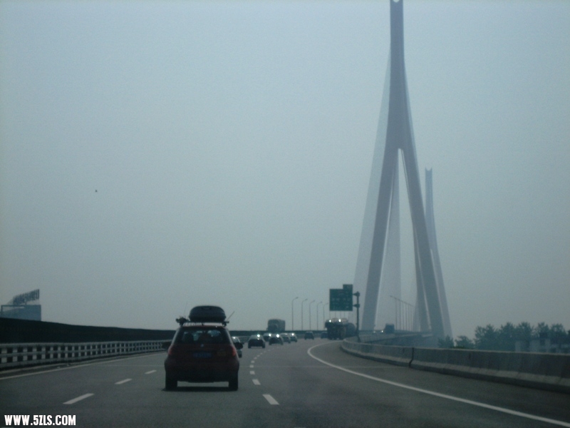 20011 001.jpg