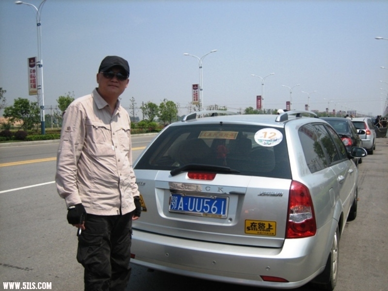 20011 009.jpg
