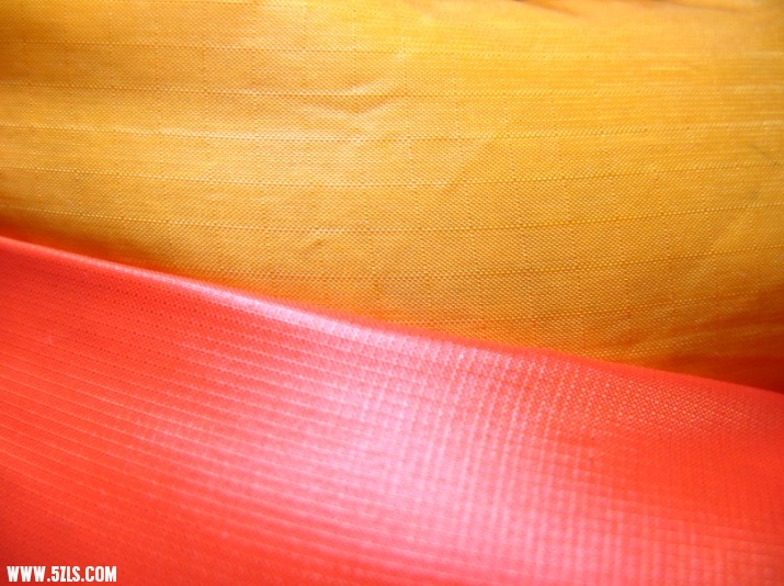 pertex（红）和20d（黄）的比较