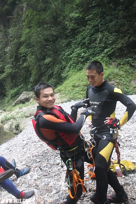 Ƭ 073.jpg