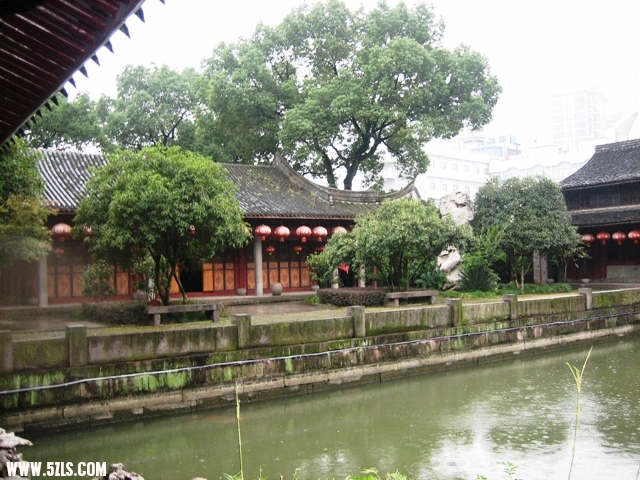 2010-- 008.jpg