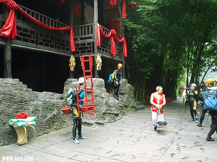 p8210555_.jpg