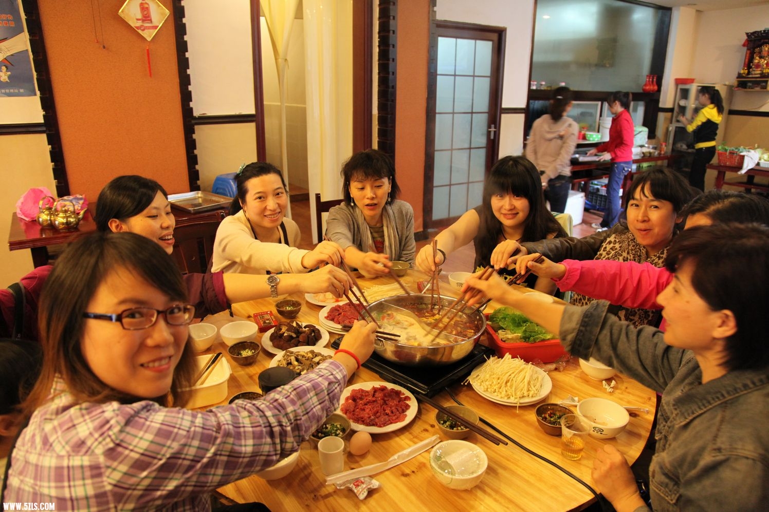 Ƭ 057.jpg