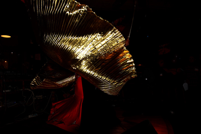 12011214521be63c0c2b575886.jpg