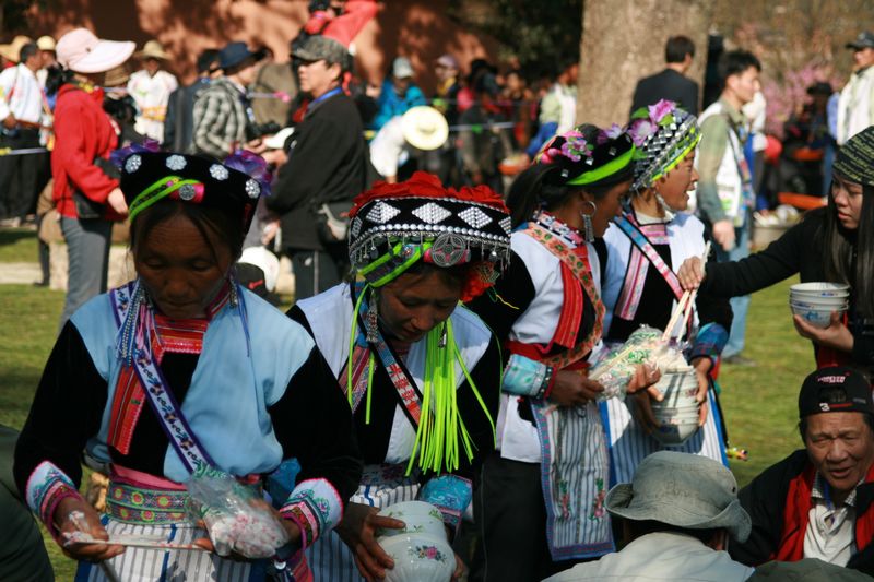 Ƭ 158.jpg