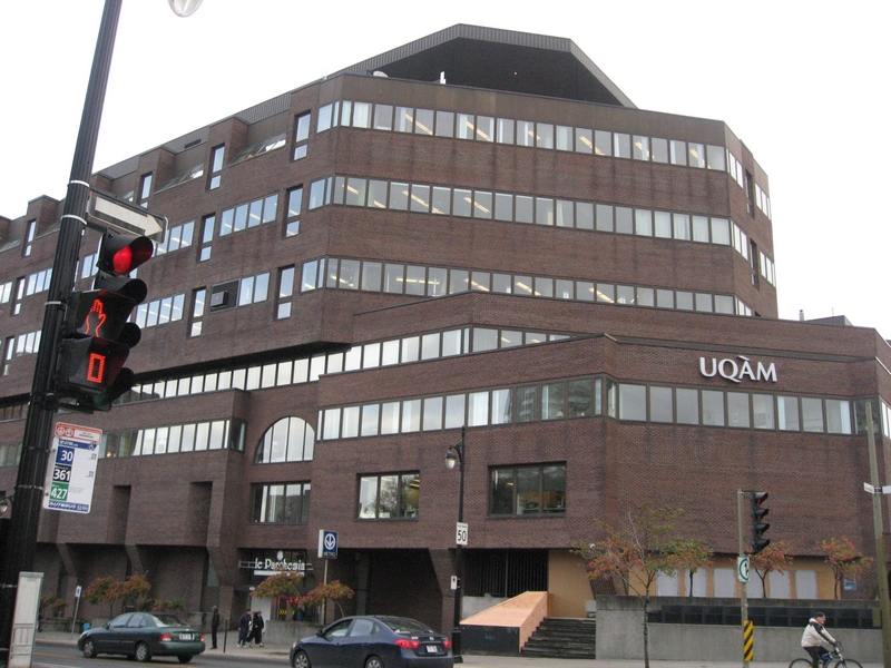 蒙特利尔大学