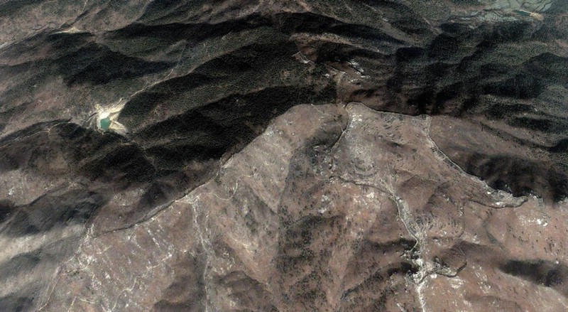 201232131178717.jpg