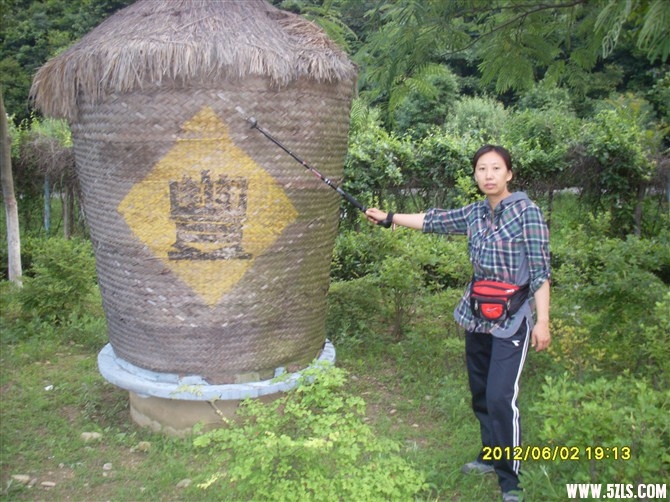003.jpg