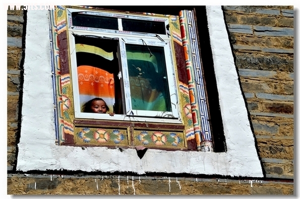 nEO_IMG_2012. 1572--------------.jpg