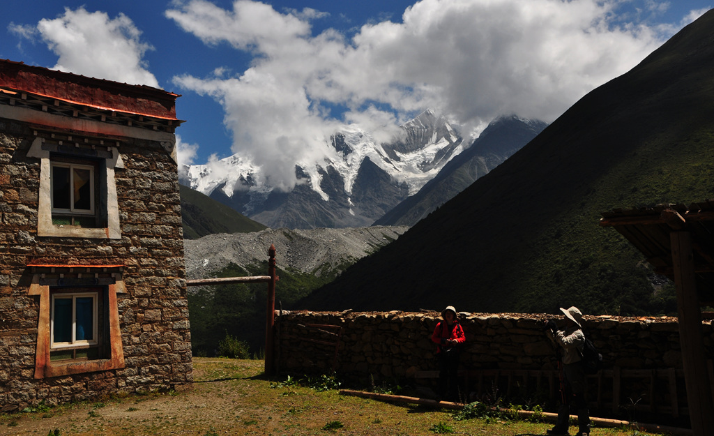 dsc_0105a.jpg