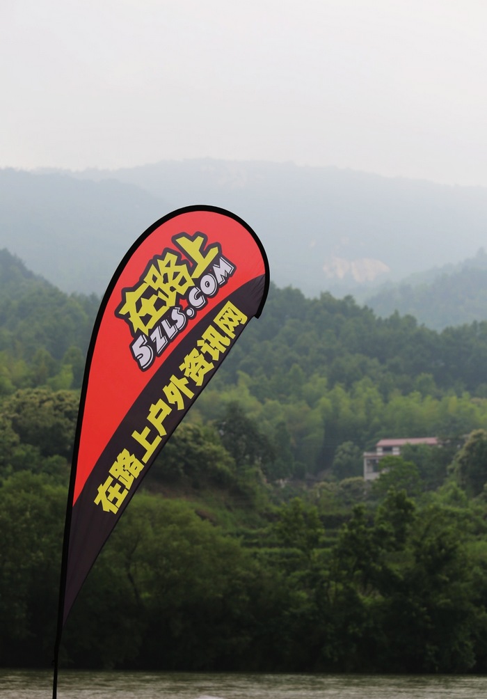 200409yt6uidiuyu0u4e0i[1].jpg