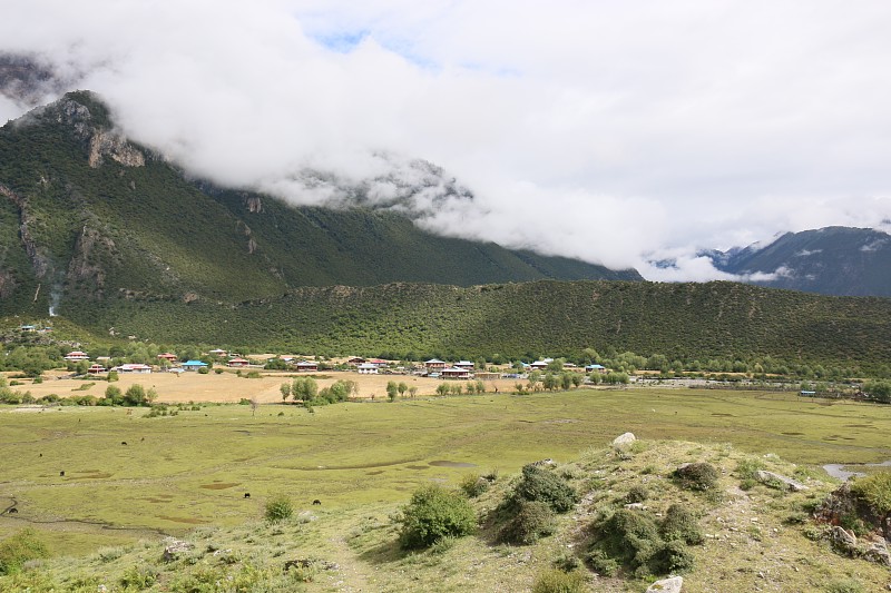 img042.jpg