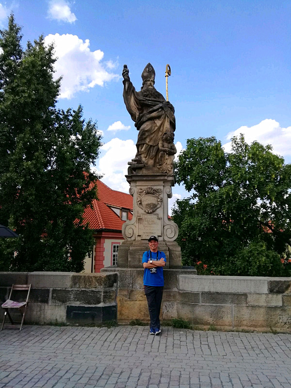 d785383523824cf59c19258be4dde69c_����.jpg
